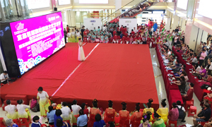 yp街机之家宜昌店携手宜昌市旗袍协会打造精品旗袍秀