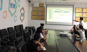 宜昌店发展新零售工作台导购员商品颁布培训